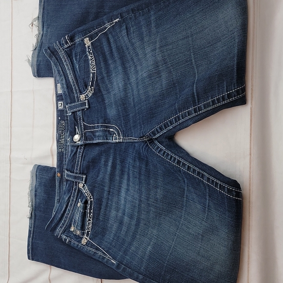 Miss Me Easy Boot Relaxed Fit size 31 Long Jeans Bling - Picture 4 of 10